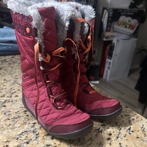 Columbia Girl’s Quilted Winter Boots - Burgundy